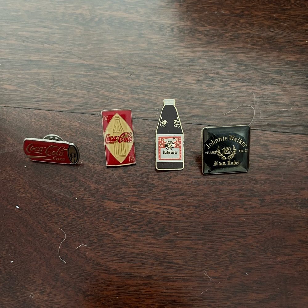 Vintage Budweiser Johnnie Walker Coca-Cola Alcohol Soda Collectible Pin Badges